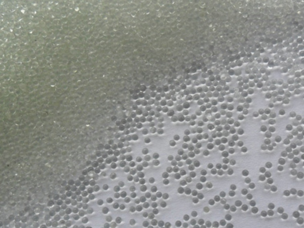 道路標(biāo)線鍍膜玻璃微珠